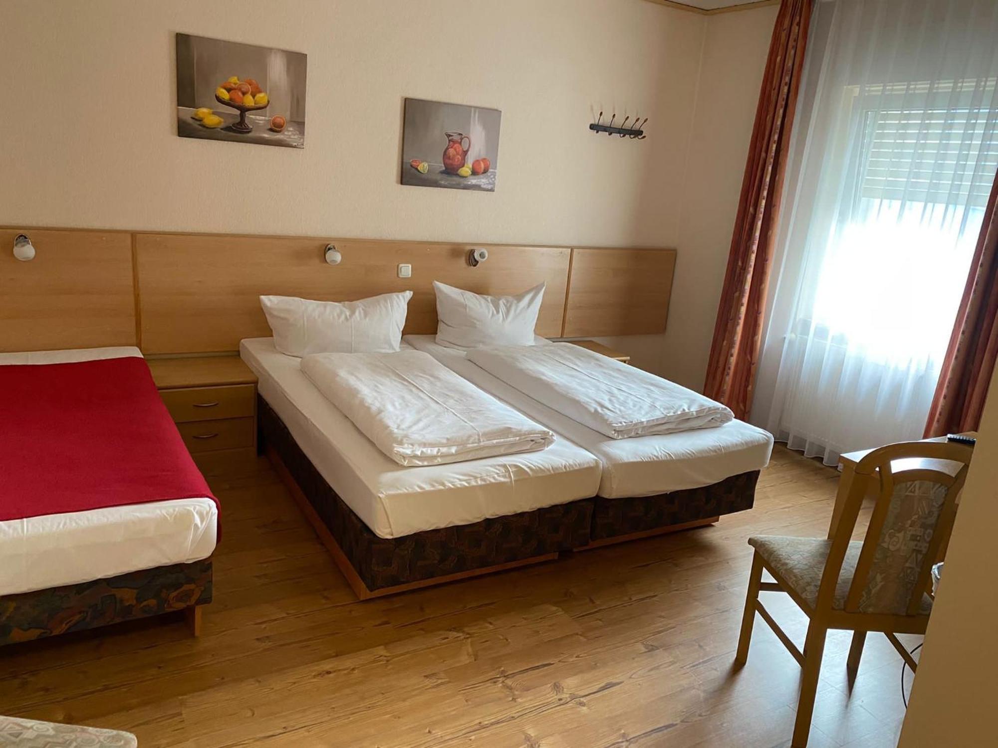 Hotel Sonne - Haus 2 Idstein Esterno foto